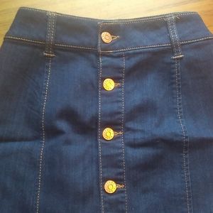 Denim skirt